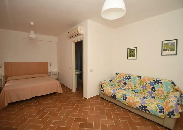 Le Di Arconte * 마리나디카메로타