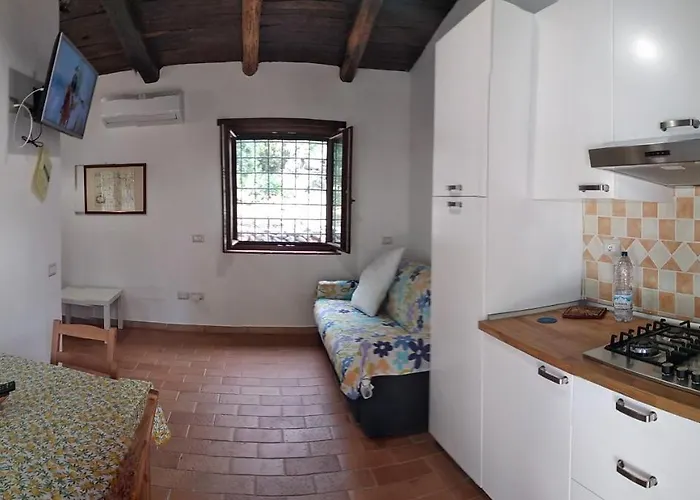 펜션 Le Di Arconte 마리나디카메로타